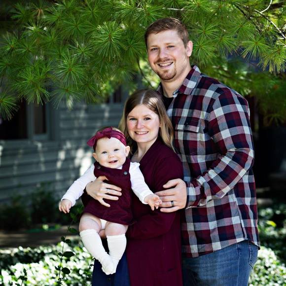 Profile Picture of Carly Wilmot (@cwilmot2012) on Poshmark