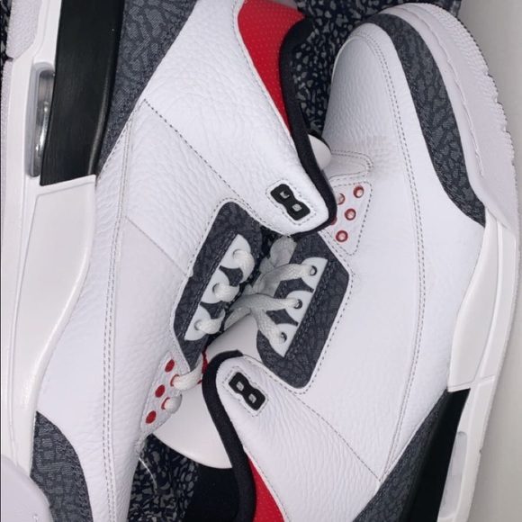 Profile Picture of Ty Watson (@tysantana22) on Poshmark