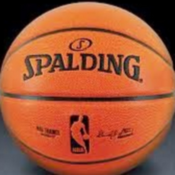 Profile Picture of Matthew Goldsmith (@matthewgoldsmit) on Poshmark