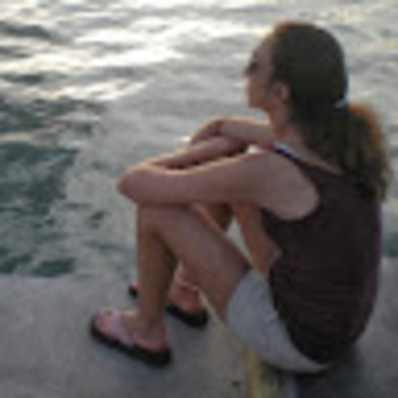 Profile Picture of Heather Minsker (@hminsker99) on Poshmark