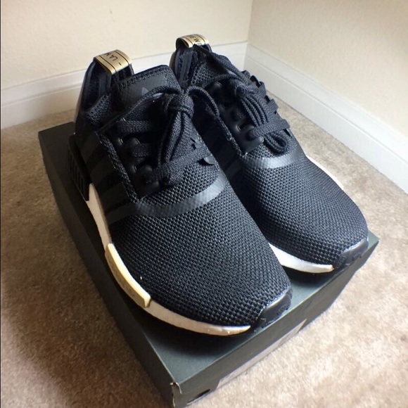 Profile Picture of Andrew Torrez (@andrewtorrez4) on Poshmark