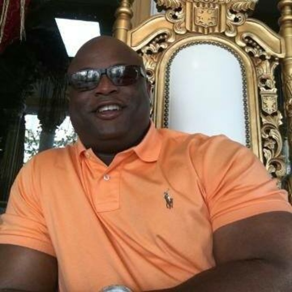 Profile Picture of Reginald Graham (@reggie6404) on Poshmark