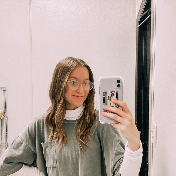 Profile Picture of Peyton Dorning (@peytondorning1) on Poshmark