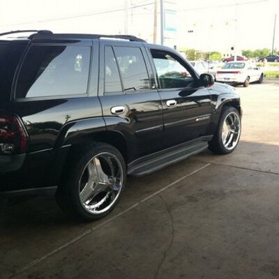 Profile Picture of Lacey Roy (@MzRoyKent) on Twitter