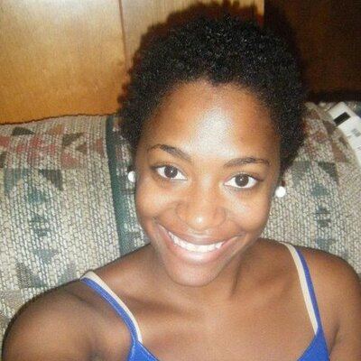 Profile Picture of Yolanda Bates (@LienyPooh) on Twitter