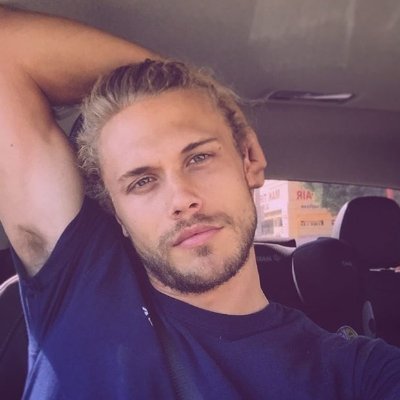 Profile Picture of John Linton (@Linton33John) on Twitter