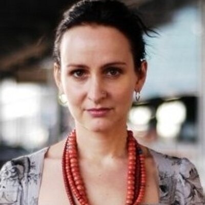 Profile Picture of E Nina Rothe (@ENinaRothe) on Twitter