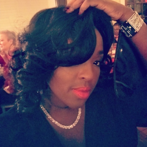 Profile Picture of Lashona Kellum (@chynas_closet) on Poshmark