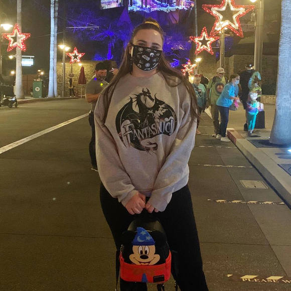 Francesca Foster - Poshmark Profile Picture of Francesca Foster (@francescajean5) on Poshmark