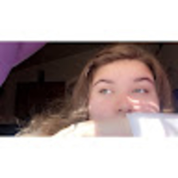 Profile Picture of Bianca Michel (@biancamichel797) on Poshmark
