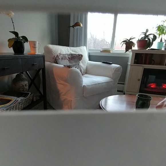 Profile Picture of Nancy Pflug (@nlpflug) on Poshmark