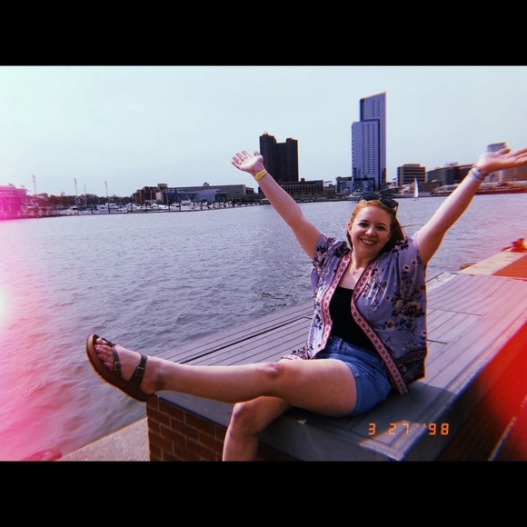 Profile Picture of Katelyn Ward (@katelynward473) on Poshmark