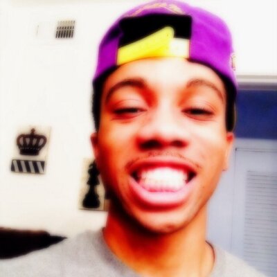 Profile Picture of Rashad Allen ✊ ✌ (@SHARDYPANTZ) on Twitter
