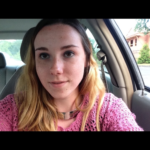 Profile Picture of Court Enney (@outtuo) on Poshmark