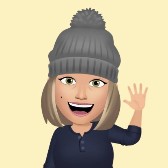 Jean Mcavey - Poshmark Profile Picture of Jean Mcavey (@sjmc35) on Poshmark