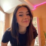 Profile Picture of wolfe (@lilywolfemooreheighington) on Instagram