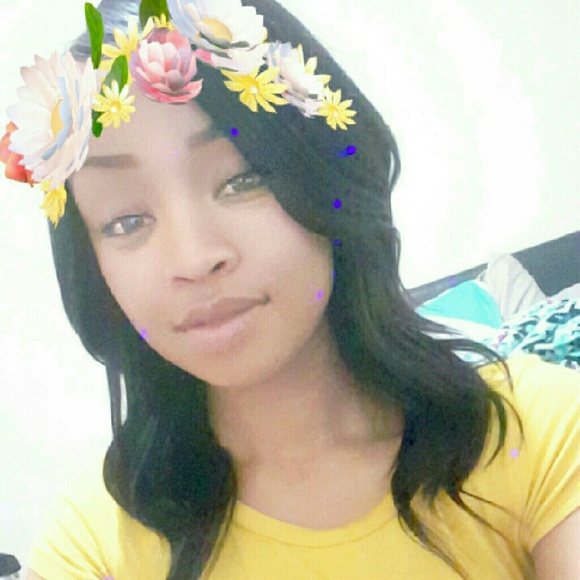 Profile Picture of Jasmine Range (@jrange3) on Poshmark