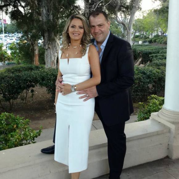 Profile Picture of Avan Aboona (@avan81) on Poshmark