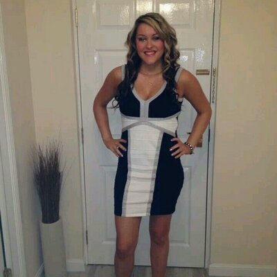 Profile Picture of Vicki Craig (@vicki_craigx) on Twitter