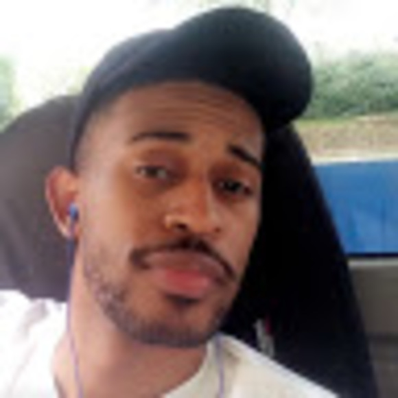 Profile Picture of B Campbell (@bcampbell1482) on Poshmark