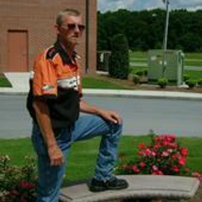 Profile Picture of David DeFreese (@skeeter4465) on Twitter