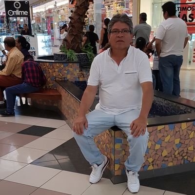 Profile Picture of Hugo Fenando ROGEL (@frenando_rogel) on Twitter