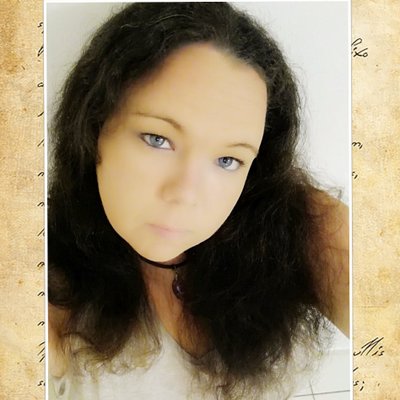 Profile Picture of Gwyneth Thomas (@Gwyneth89317915) on Twitter