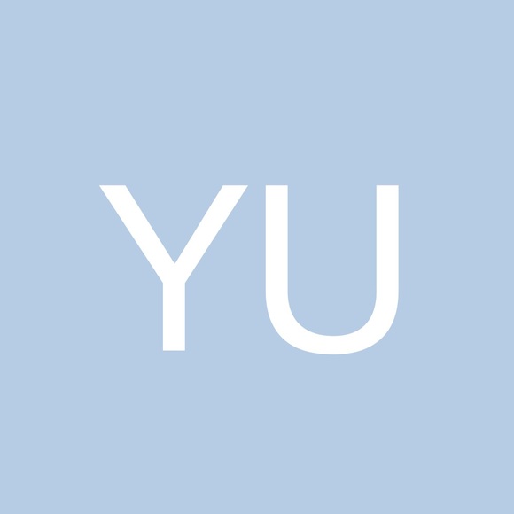 Profile Picture of Yaren Uysal (@yarenuysal) on Poshmark