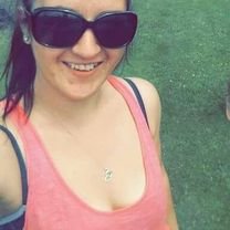 Profile Picture of Anne Swinerd (@@HisLuvNevaFails) on Twitter