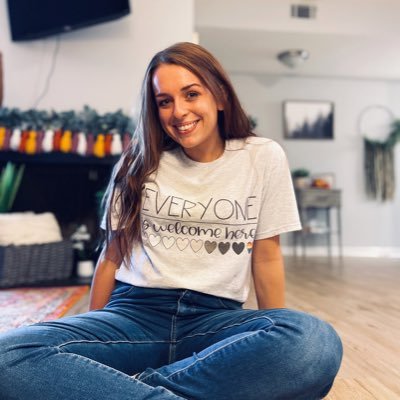 Profile Picture of Amanda Sizemore (@mandasizemore12) on Twitter