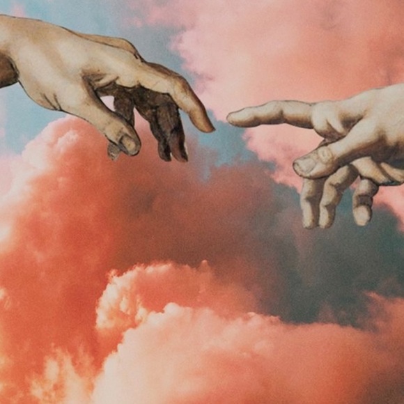 Profile Picture of Leina Giger (@legi0172) on Poshmark