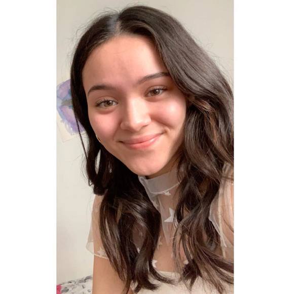 Profile Picture of Amanda Normoyle (@amandanormoyle) on Poshmark