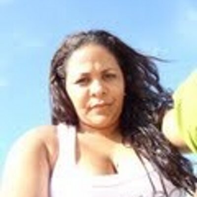 Profile Picture of Simone Barros (@Simonebarros14) on Twitter