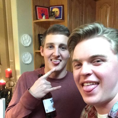 Profile Picture of Gum (@AndrewGummo) on Twitter