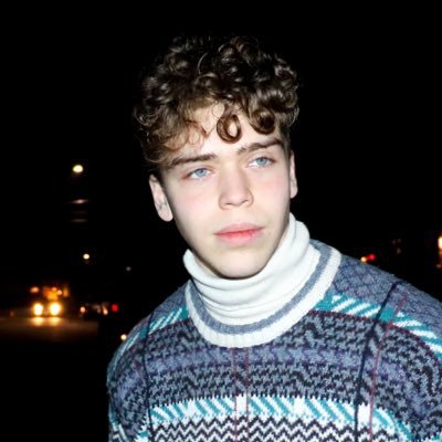 Profile Picture of Thomas LaRosa (@thomasglarosa) on Twitter