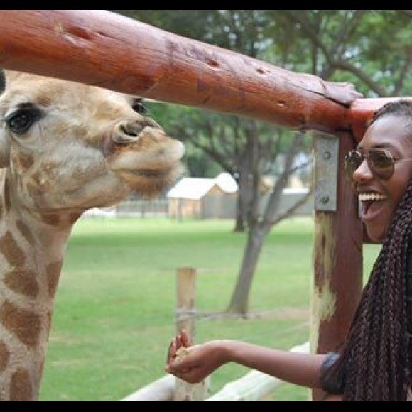 Profile Picture of Tyana Craig (@tahhja) on Poshmark