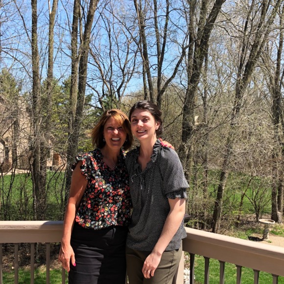 Profile Picture of Holly Zaccone (@holbug577) on Poshmark