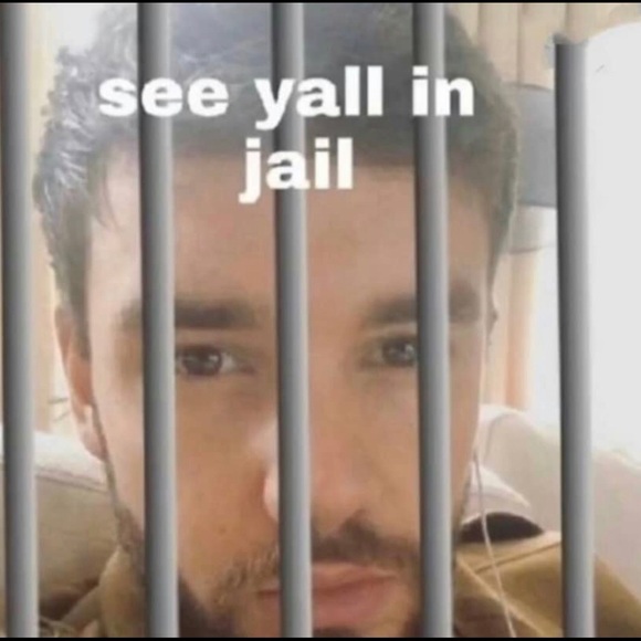 Profile Picture of Britney Ramirez (@brtny503) on Poshmark