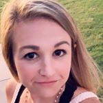 Profile Picture of Heather Thompson (@heather_makinwaves) on Instagram