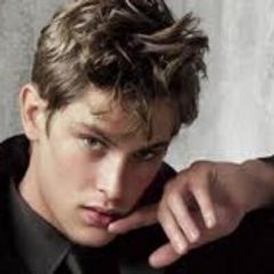 Profile Picture of Darwin Walker Harris (@DHarrisOfficial) on Twitter