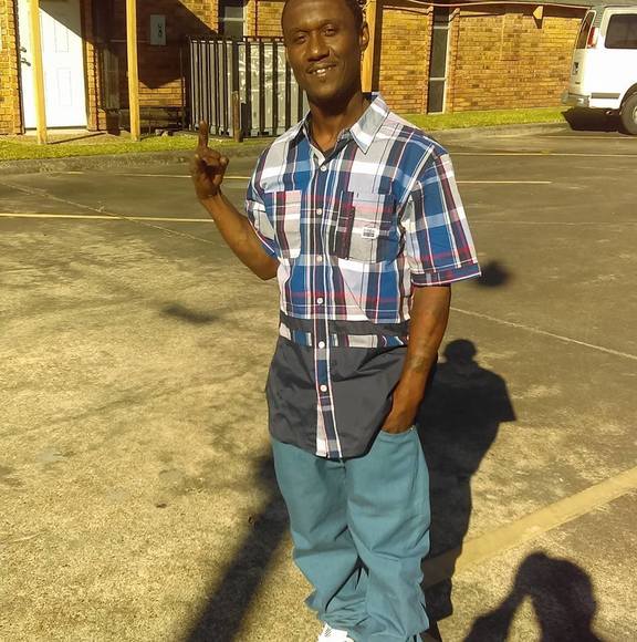 Profile Picture of Paul Garrett (@lildoo60) on Poshmark