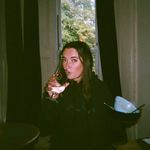 Profile Picture of Lila Stewart-Roberts (@lila.sr) on Instagram