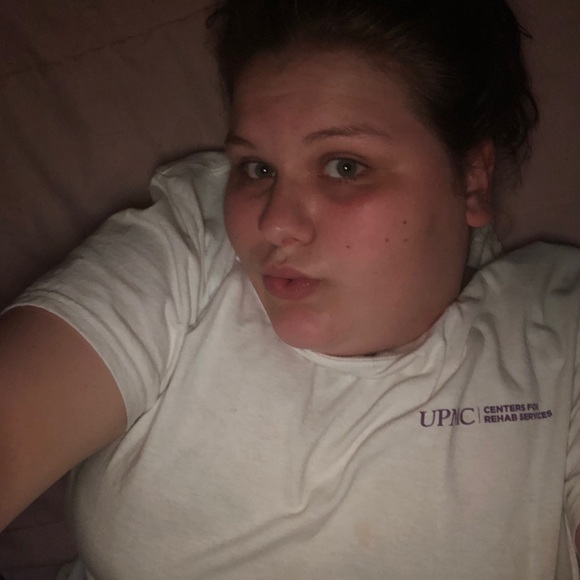 Profile Picture of Cheryl Sallade (@austinmommy19) on Poshmark