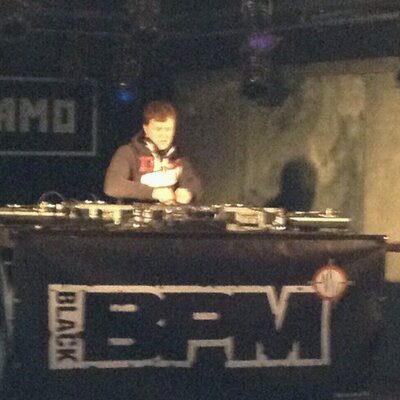Profile Picture of Mike Decorte (@Dj_Elipsis) on Twitter