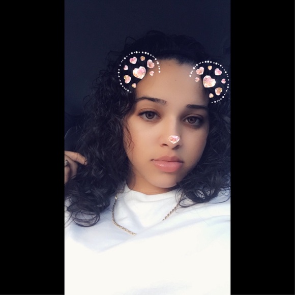 Profile Picture of Katrina Locklear (@katrinalockl826) on Poshmark