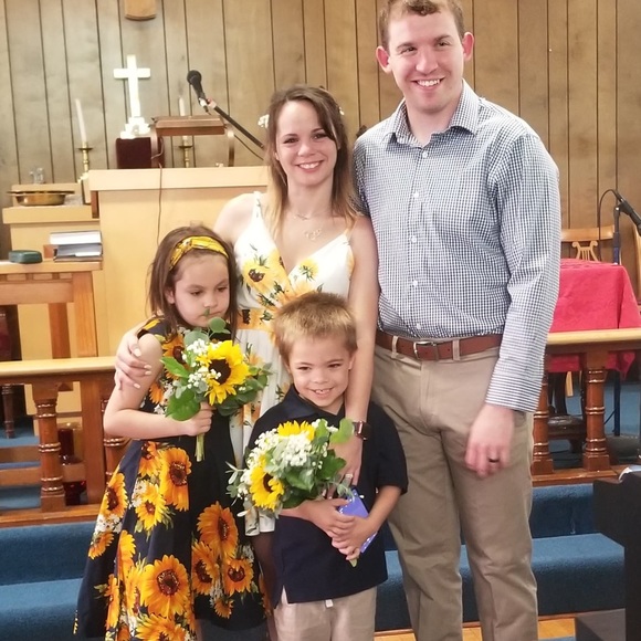 Profile Picture of Chelsea Froncek (@clgawthrop1214) on Poshmark