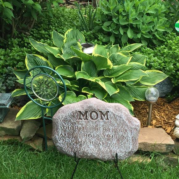 Profile Picture of Marlene Raykowski (@marlenerayko) on Poshmark