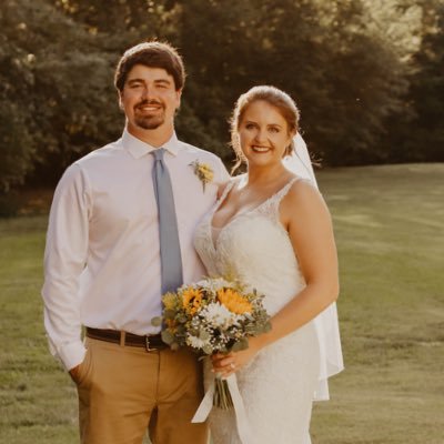 Profile Picture of Meredith Brown (@merenicole_18) on Twitter