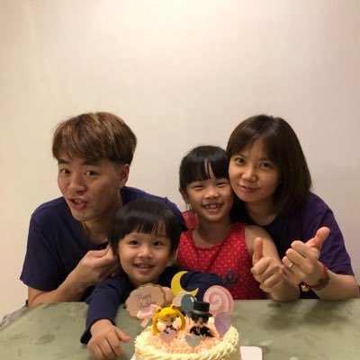 Profile Picture of EDDIE CHOW (@EDDIECHOW16) on Twitter