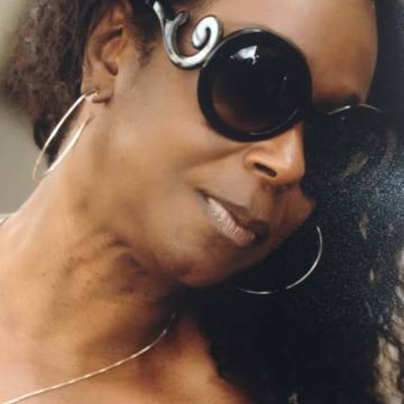 Profile Picture of Gail Bryan (@gail_bryan) on Poshmark